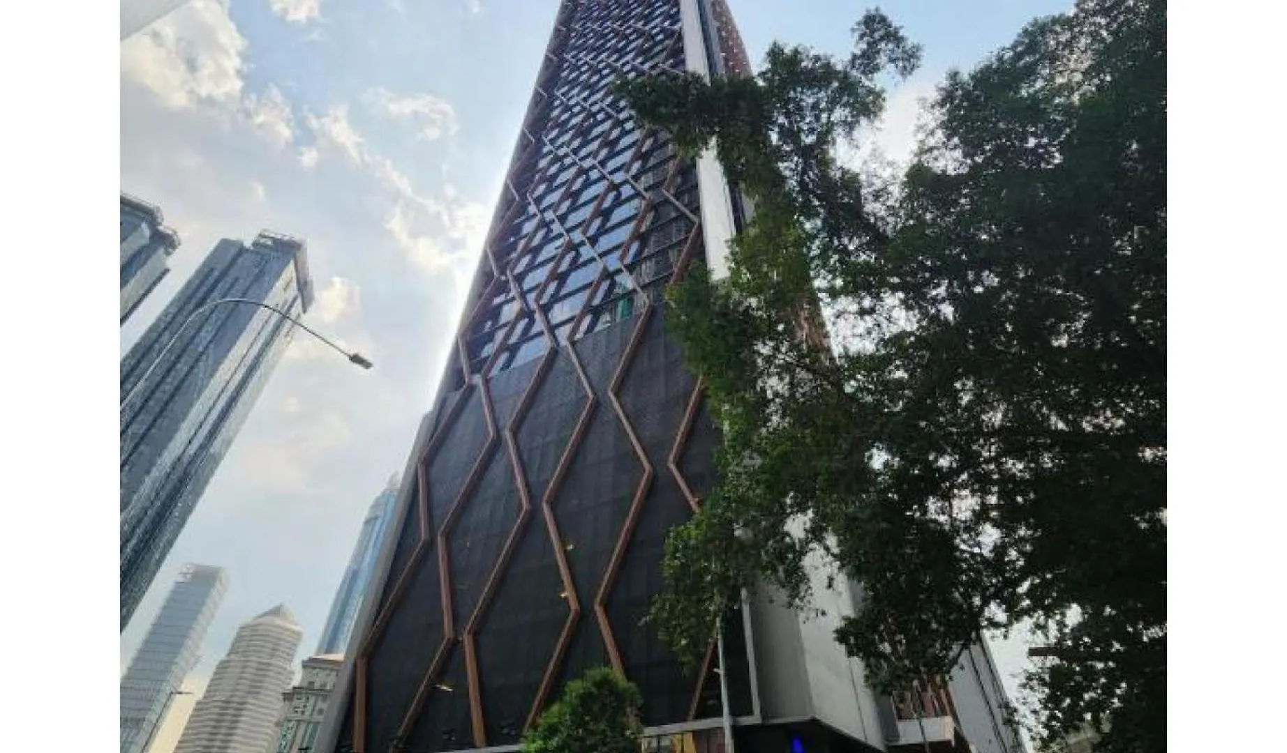 Infinity Pool Scarletz Suites Klcc Kuala Lumpur Appartamento