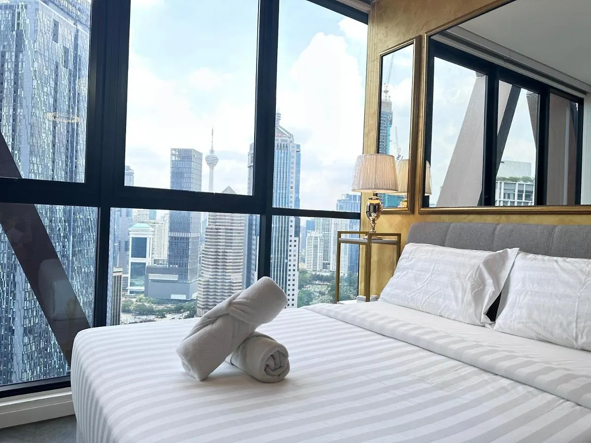 Infinity Pool Scarletz Suites Klcc Kuala Lumpur 0*,