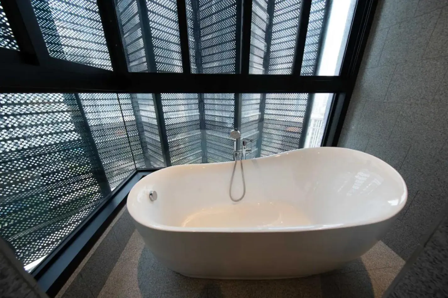 Infinity Pool Scarletz Suites Klcc Kuala Lumpur